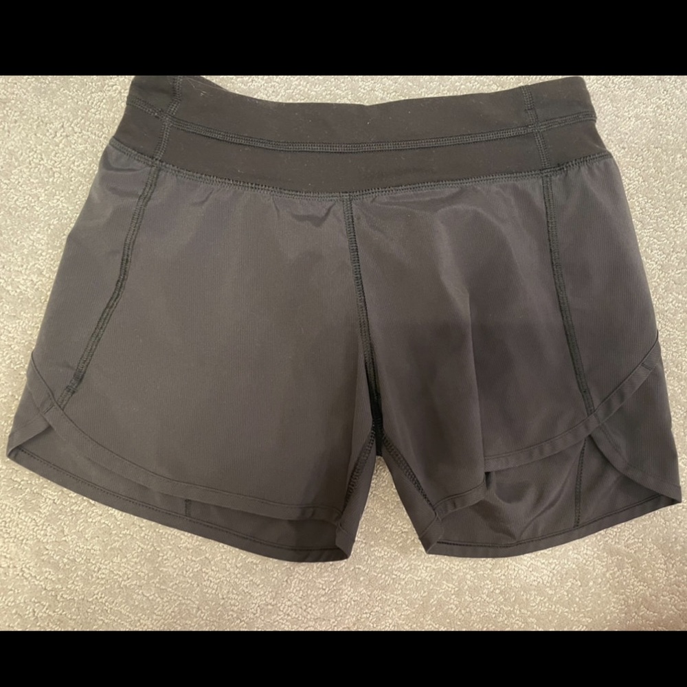 Ivivva black shorts